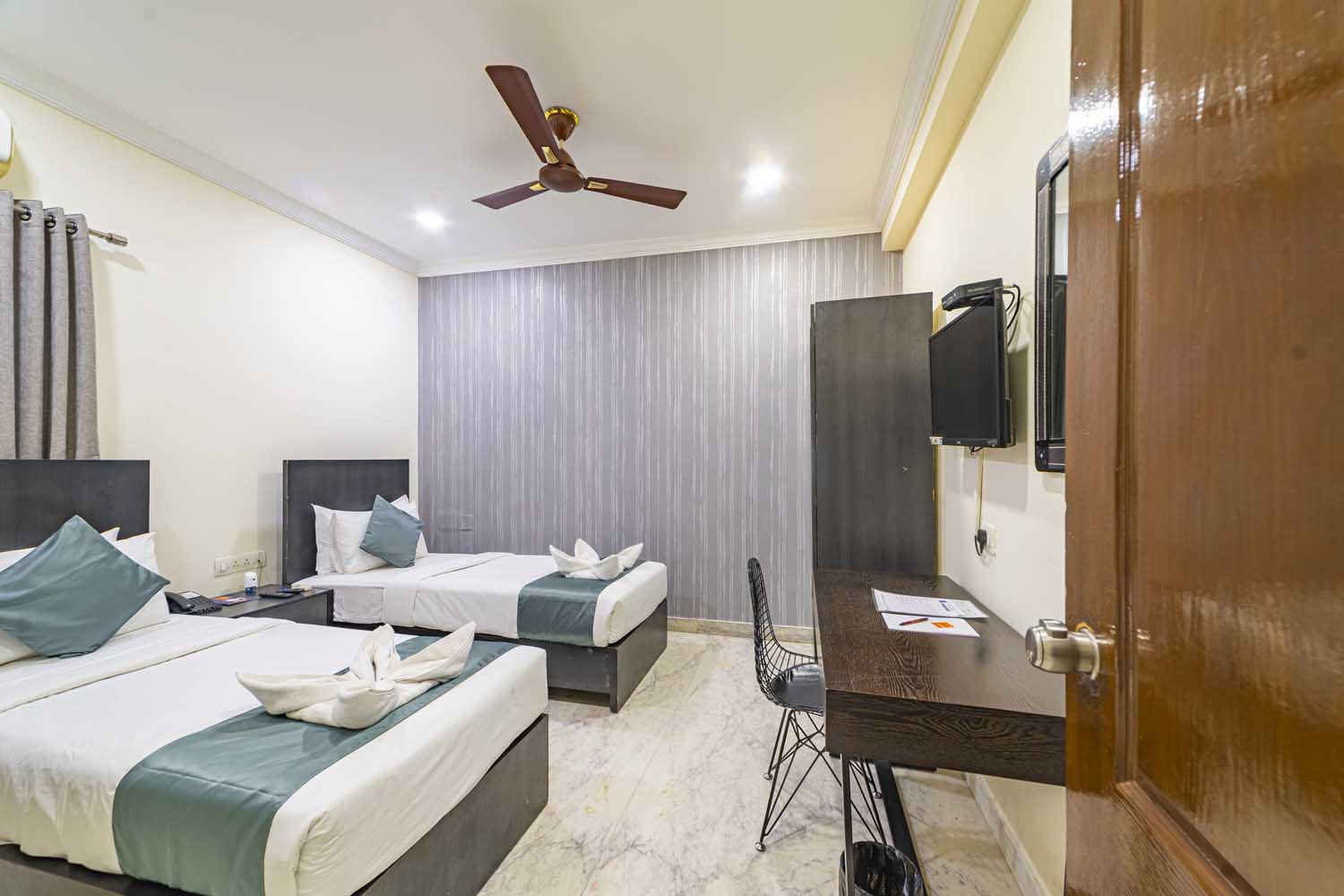 2 BHK Suite thumbnail 10