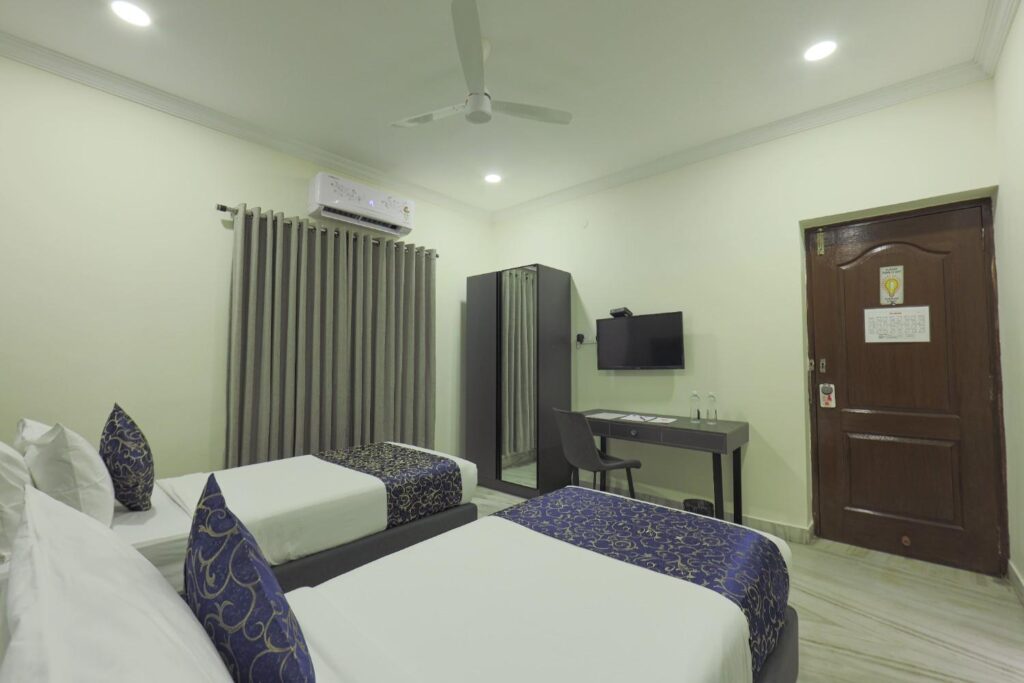 luxury service apartments in hyderabad
